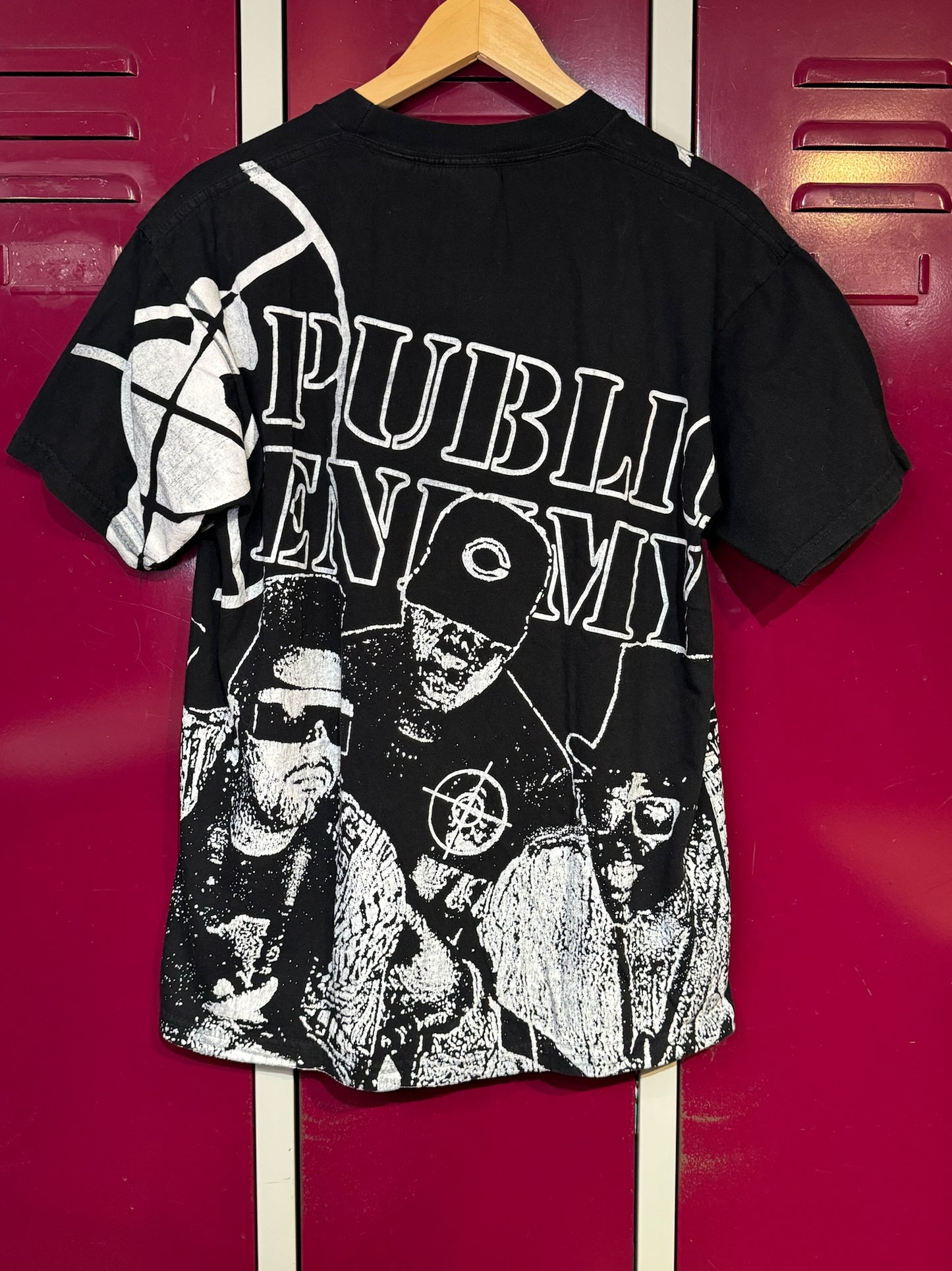 VINTAGE REPRINT 90s PUBLIC ENNEMY ALL OVER PRINT HIP-HOP RAP T-SHIRT SZ: L