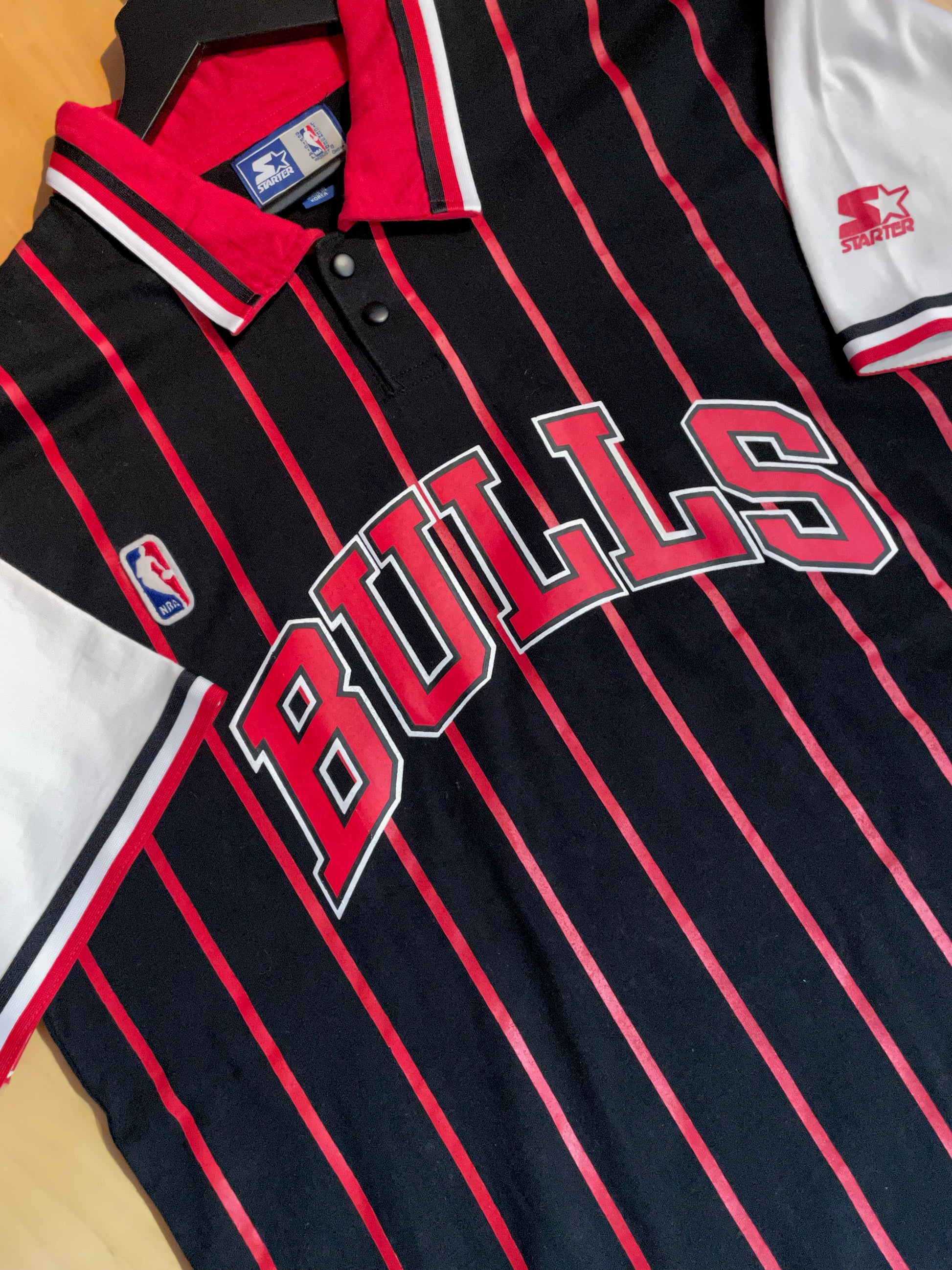 Chicago Bulls Starter Vintage NBA Baseball Jersey Sz L Red & Black Pinstripe