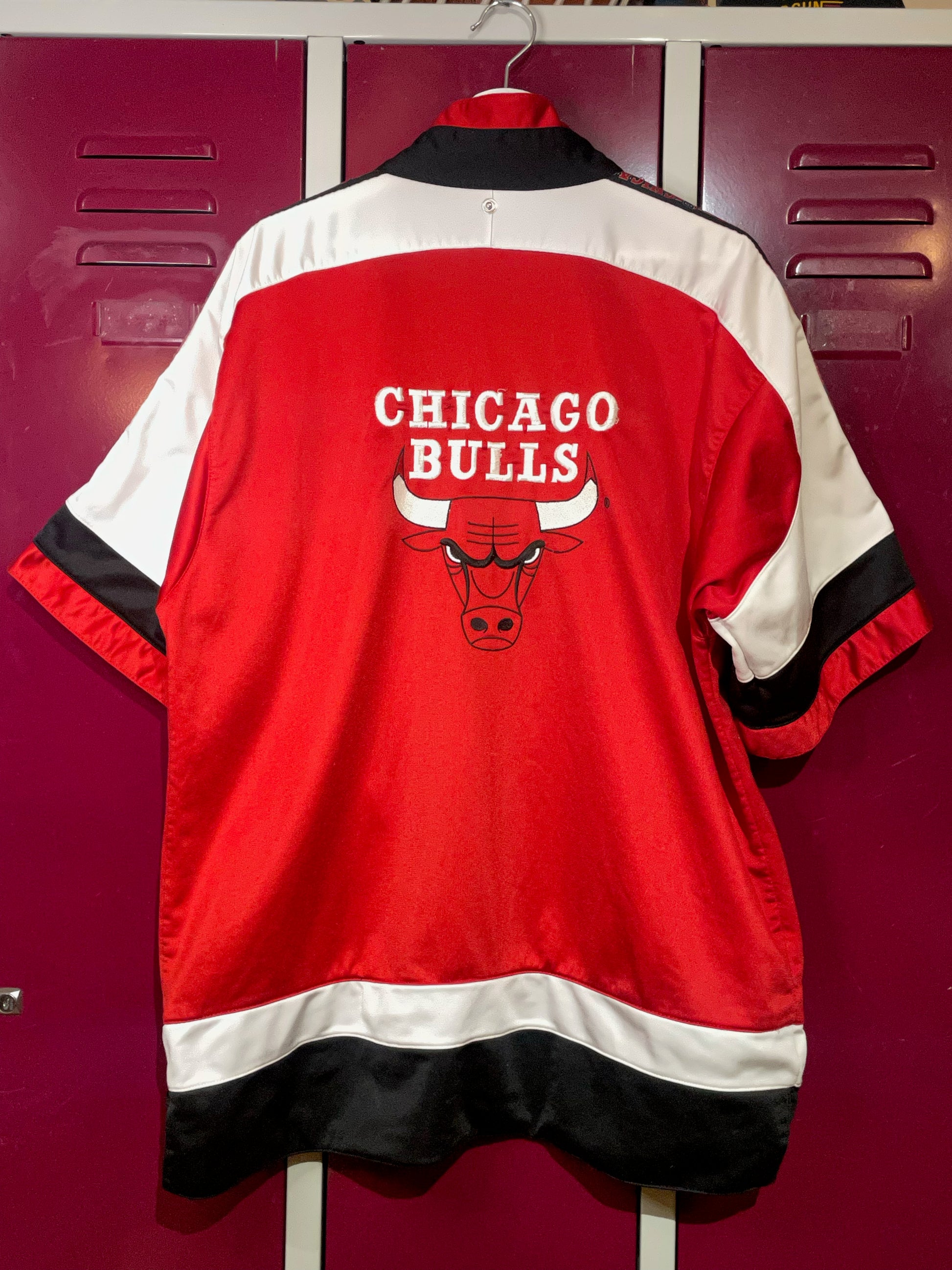 Chicago Bulls Starter Vintage NBA Baseball Jersey Sz L Red & Black Pinstripe