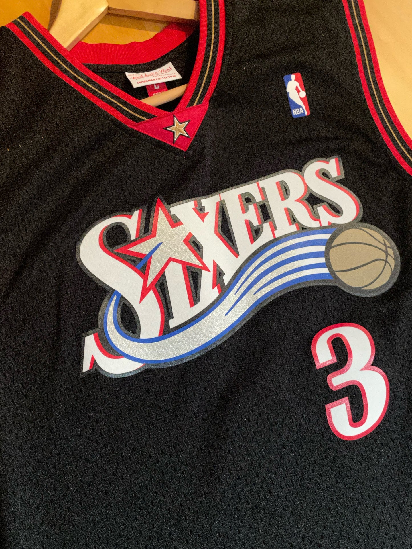 MITCHELL & NESS 76ERS PHILADELPHIA SIXERS "ALLEN IVERSON" NBA JERSEY  SZ: L