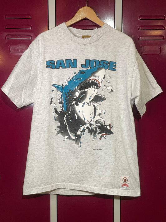 VINTAGE 90S NUTMEG SAN JOSE SHARKS NHL T-SHIRT   SZ: L