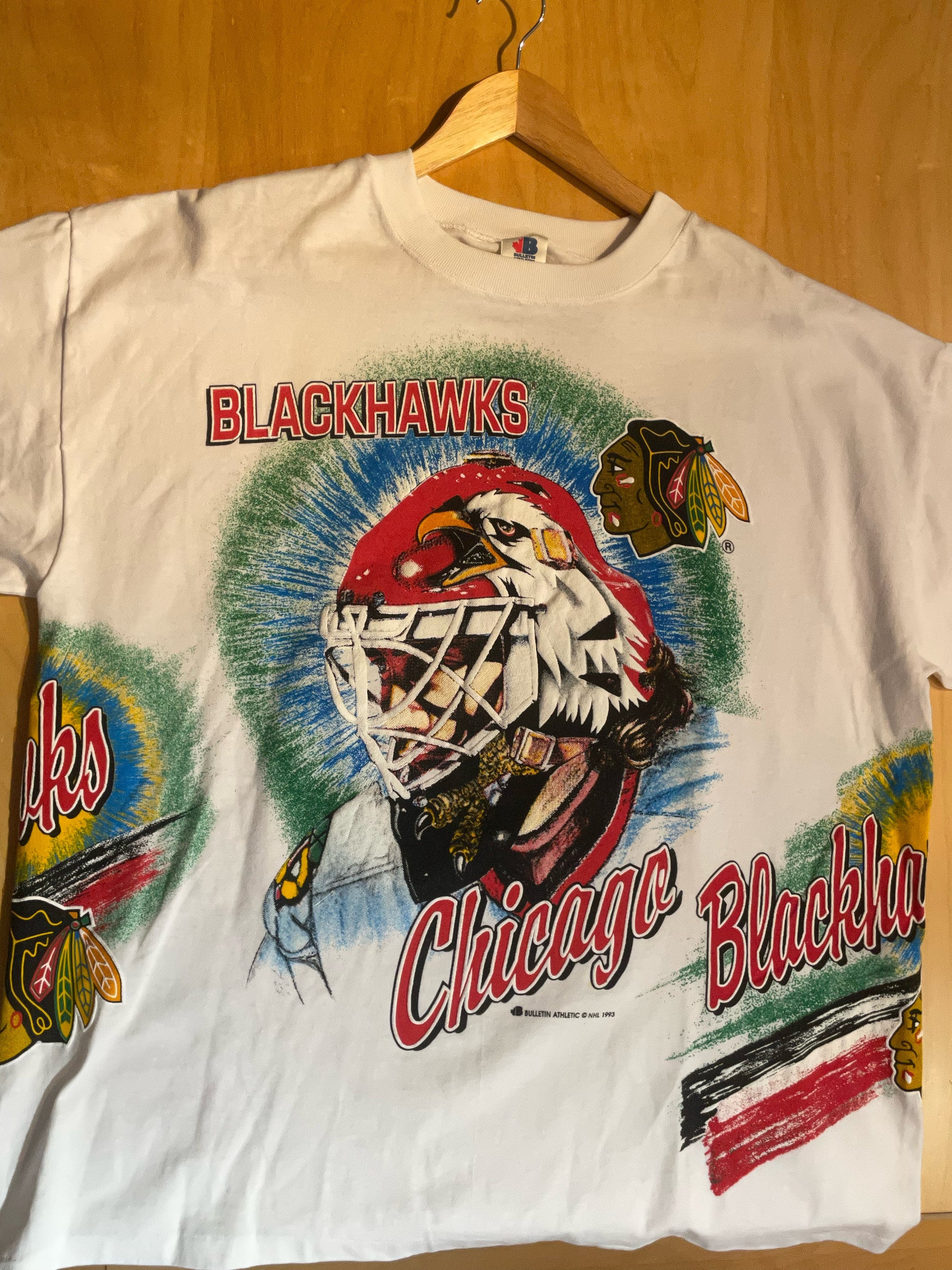 CustomCat Chicago Blackhawks Skull Retro NHL Crewneck Sweatshirt Ash / XL