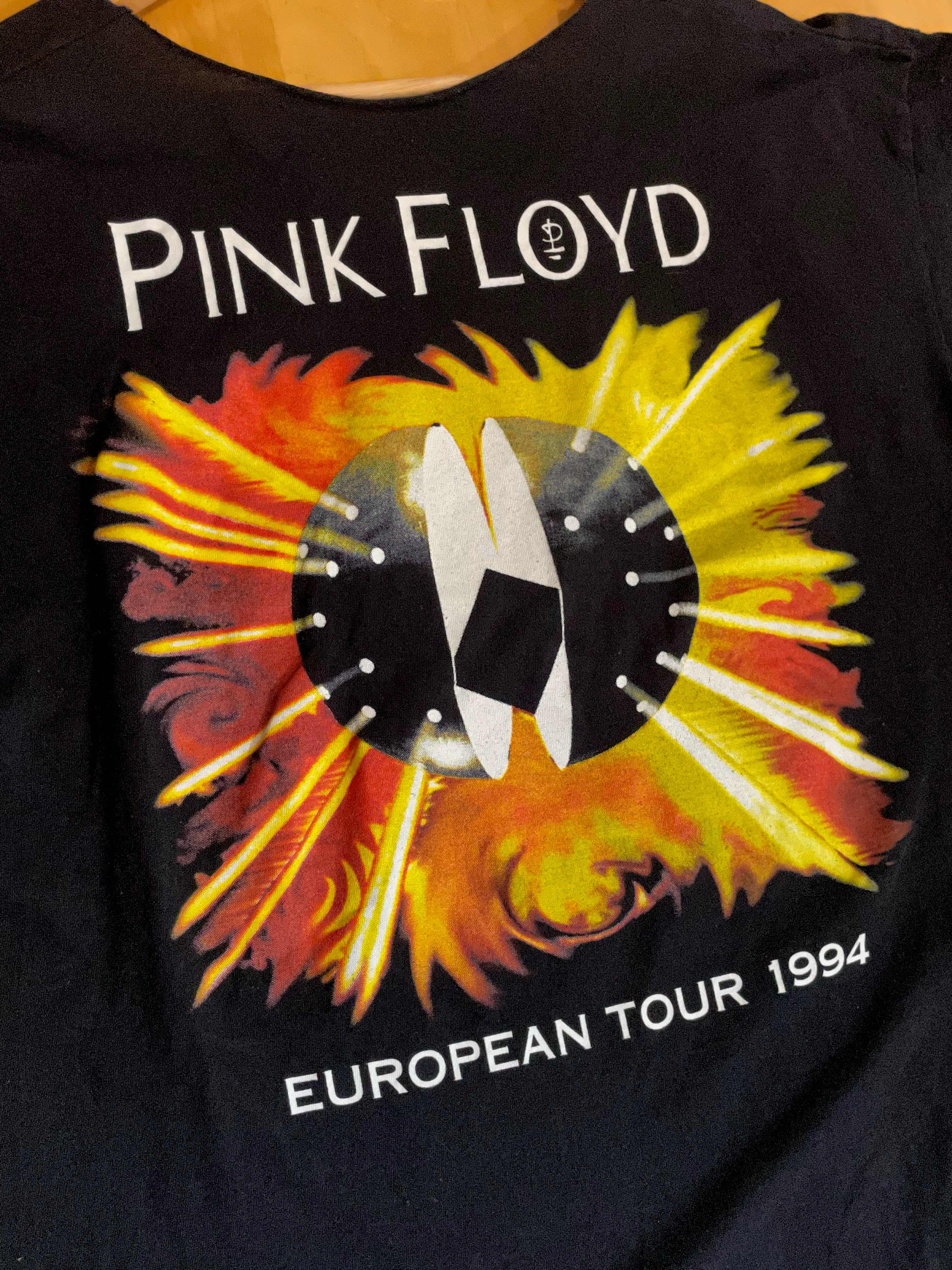 VINTAGE 90s PINK FLOYD 