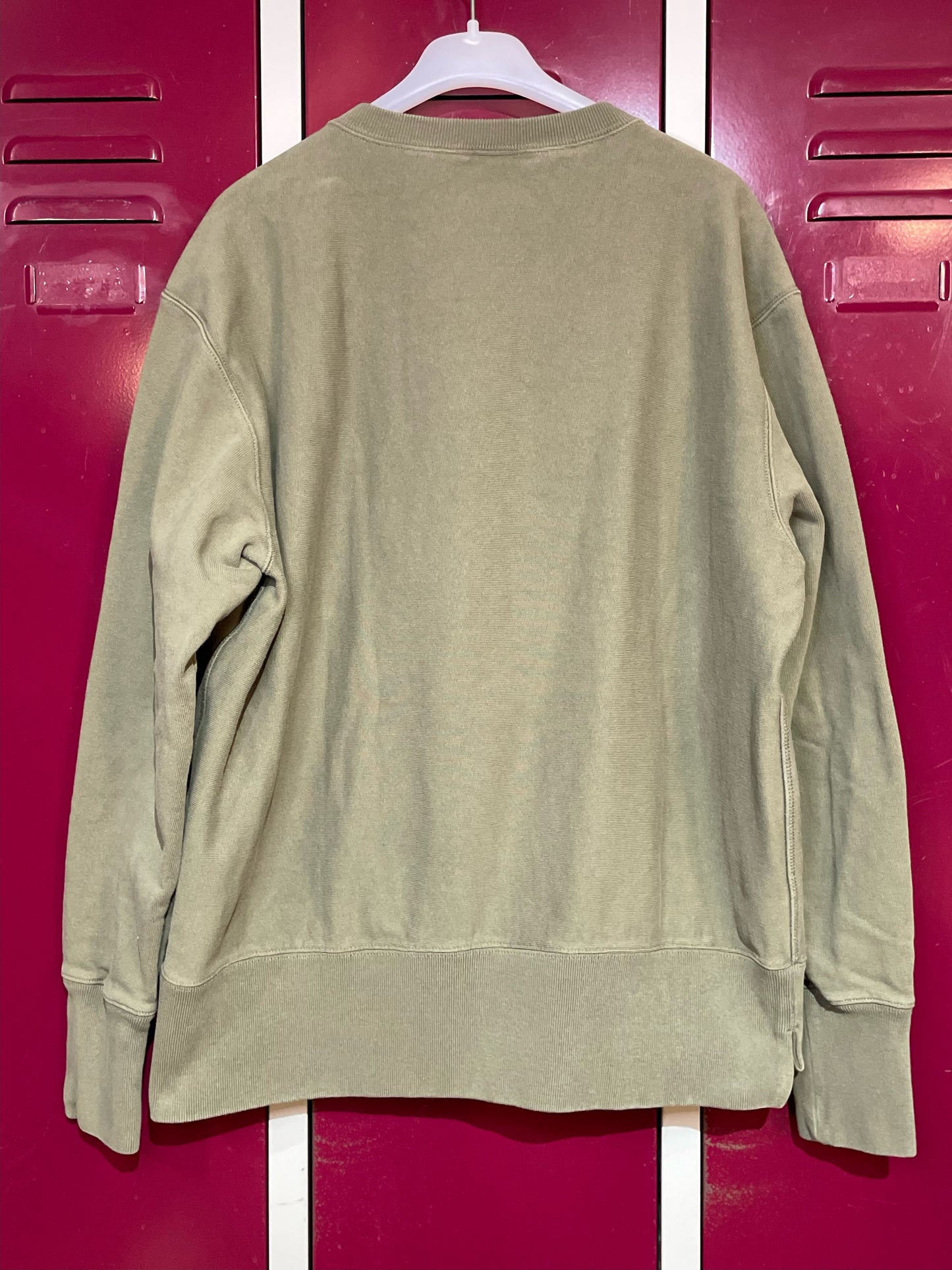 CHAMPION Kangaroo-pocket CREWNECK SWEATSHIRT  SZ: M