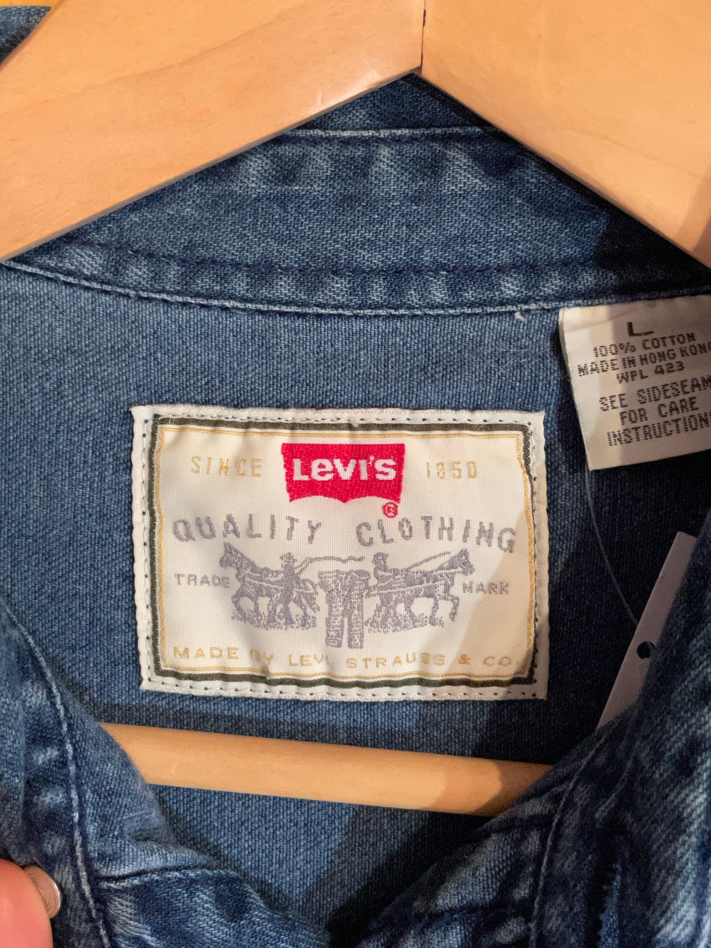 LEVI'S VINTAGE WORKER DENIM SHIRT  SZ: L