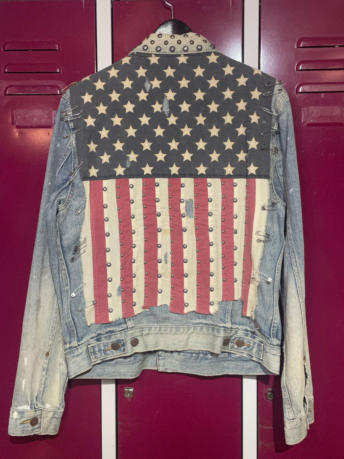 RALPH LAUREN STUDDED & AMERICAN FLAG BACK DENIM JACKET SZ: M