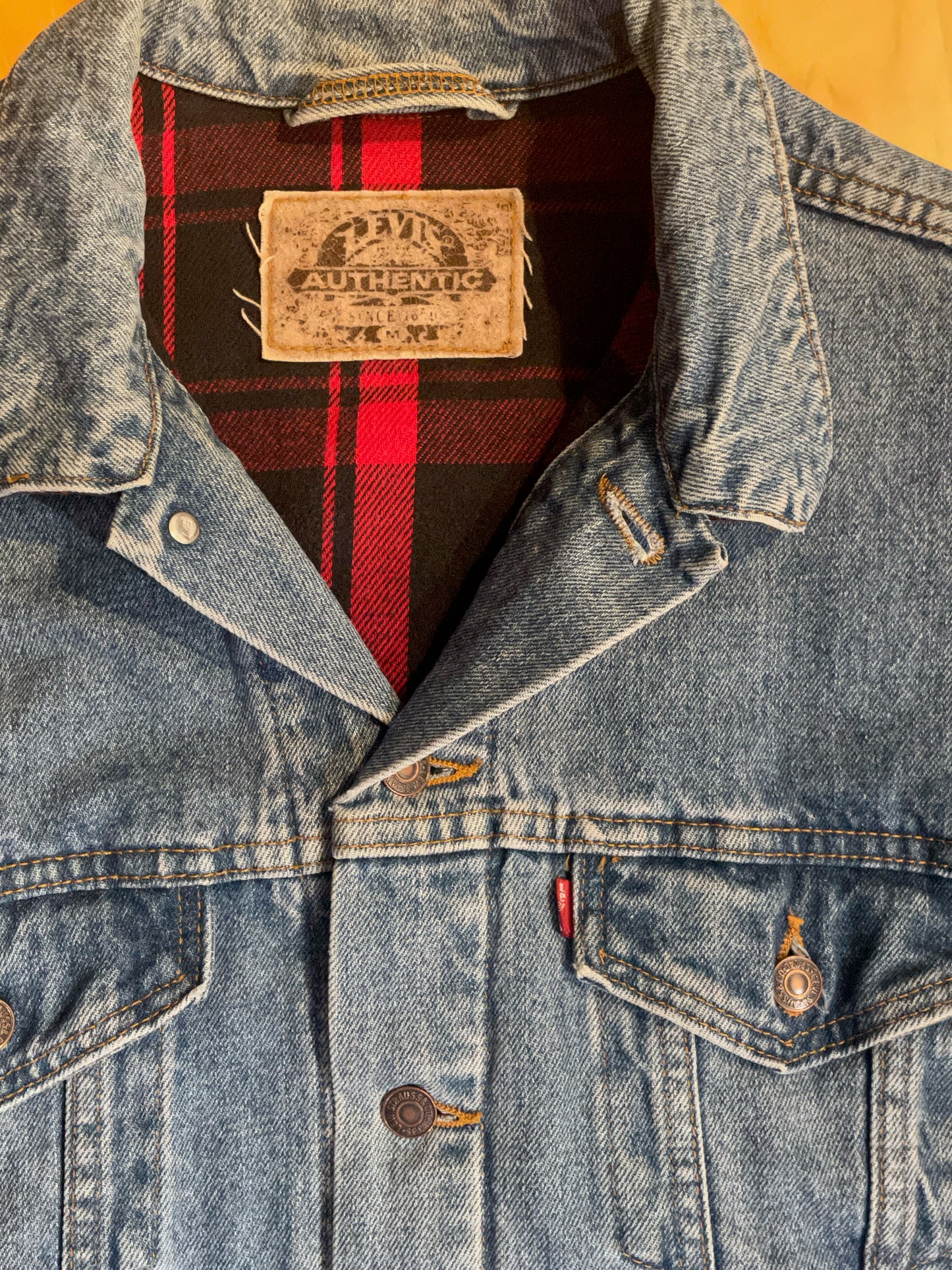 LEVI'S VINTAGE PLAID DENIM JACKET SZ: M