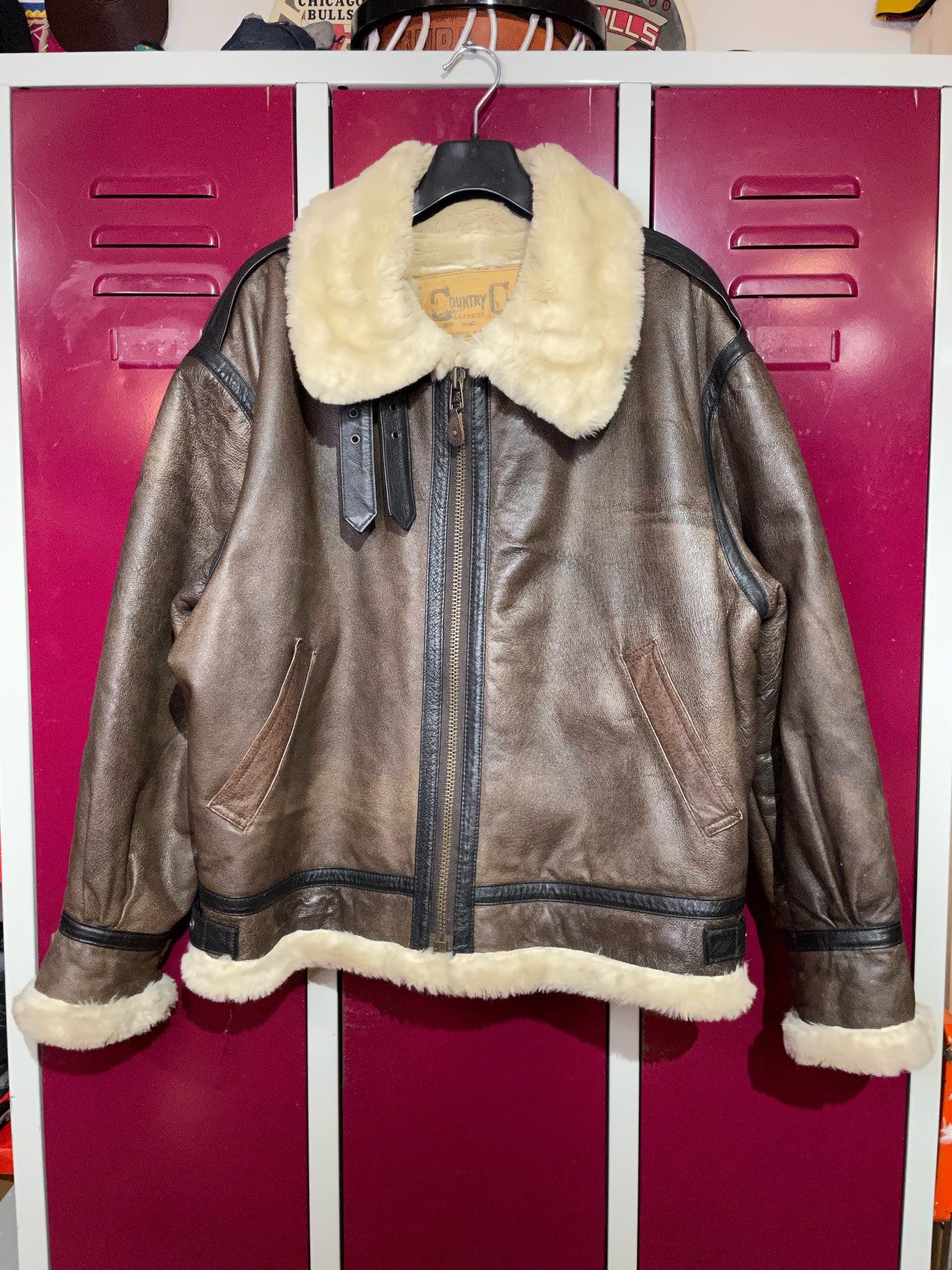 COUNTRY CLUB SHEARLING SHEEPSKIN JACKET  SZ: L