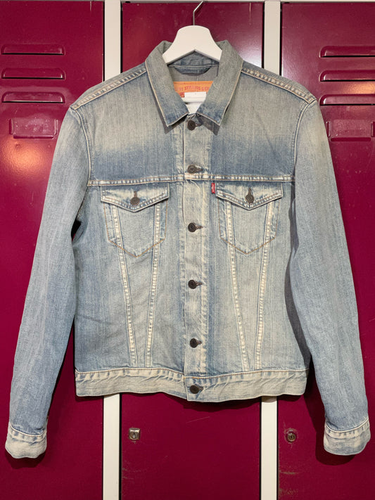 LEVI'S DENIM TRUCKER JACKET  SZ: M