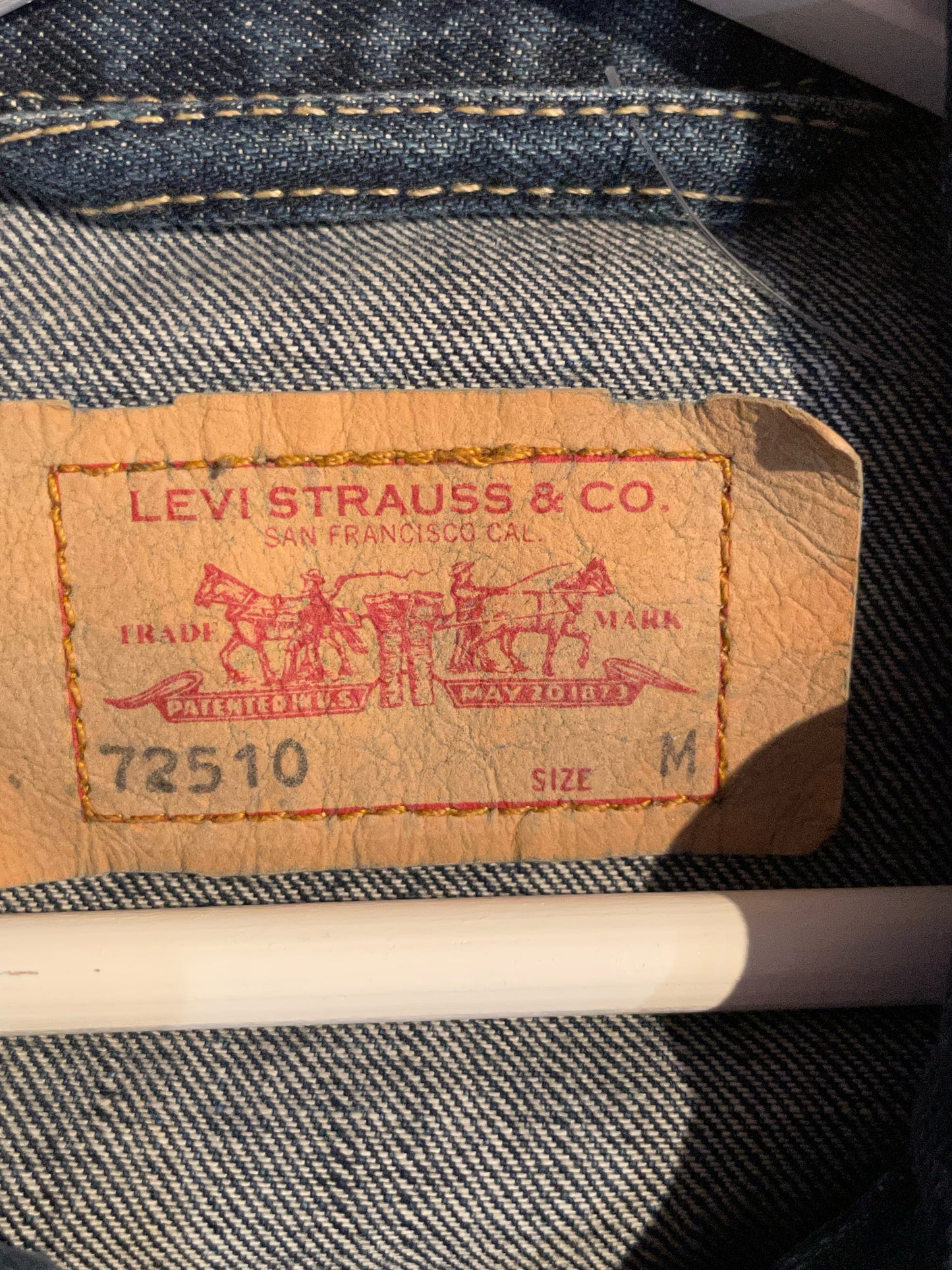 LEVI'S 72510 VINTAGE DENIM JACKET  SZ: M