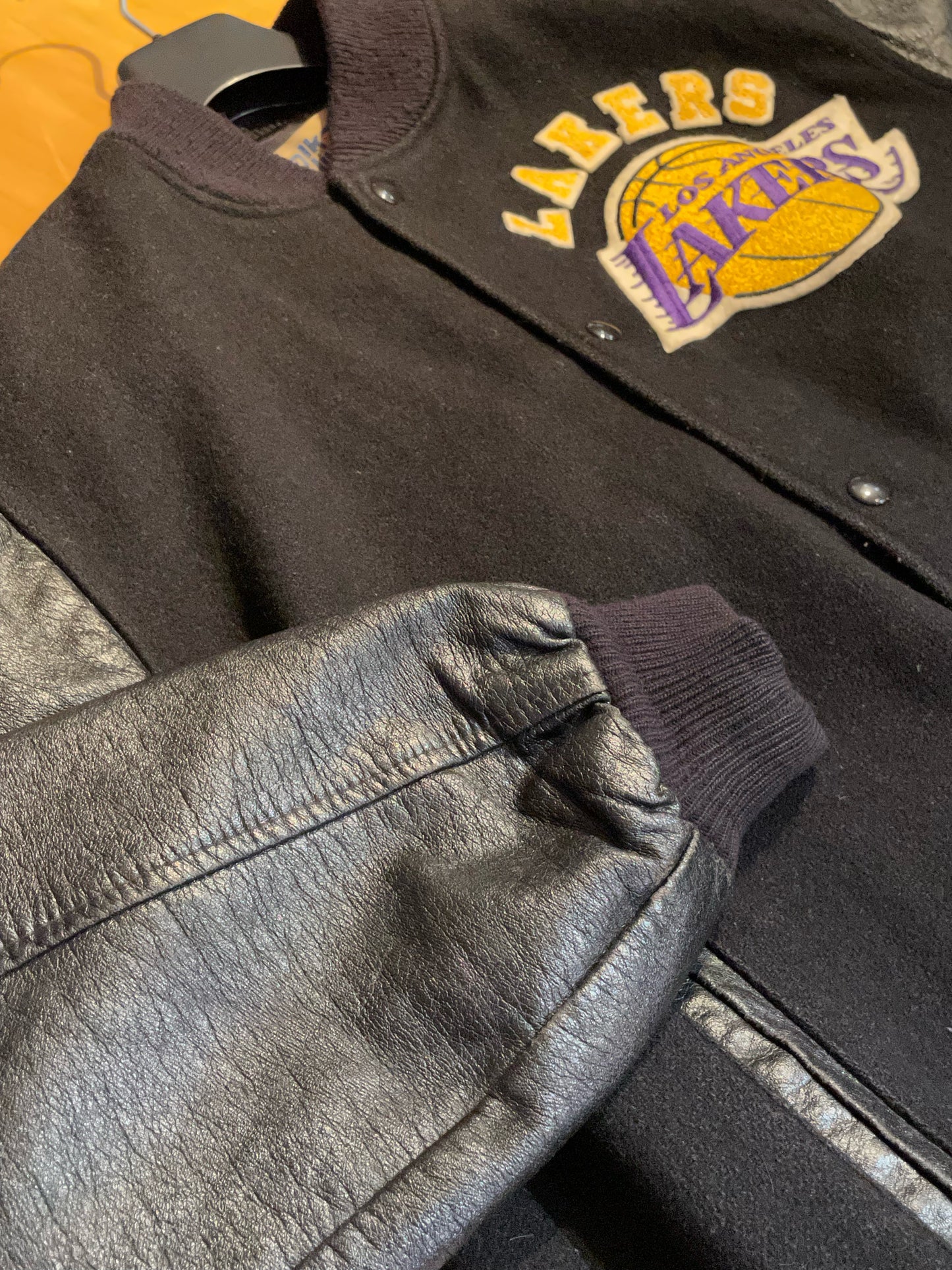 CHALK LINE LOS ANGELES LAKERS VINTAGE VARSITY JACKET  SZ: L