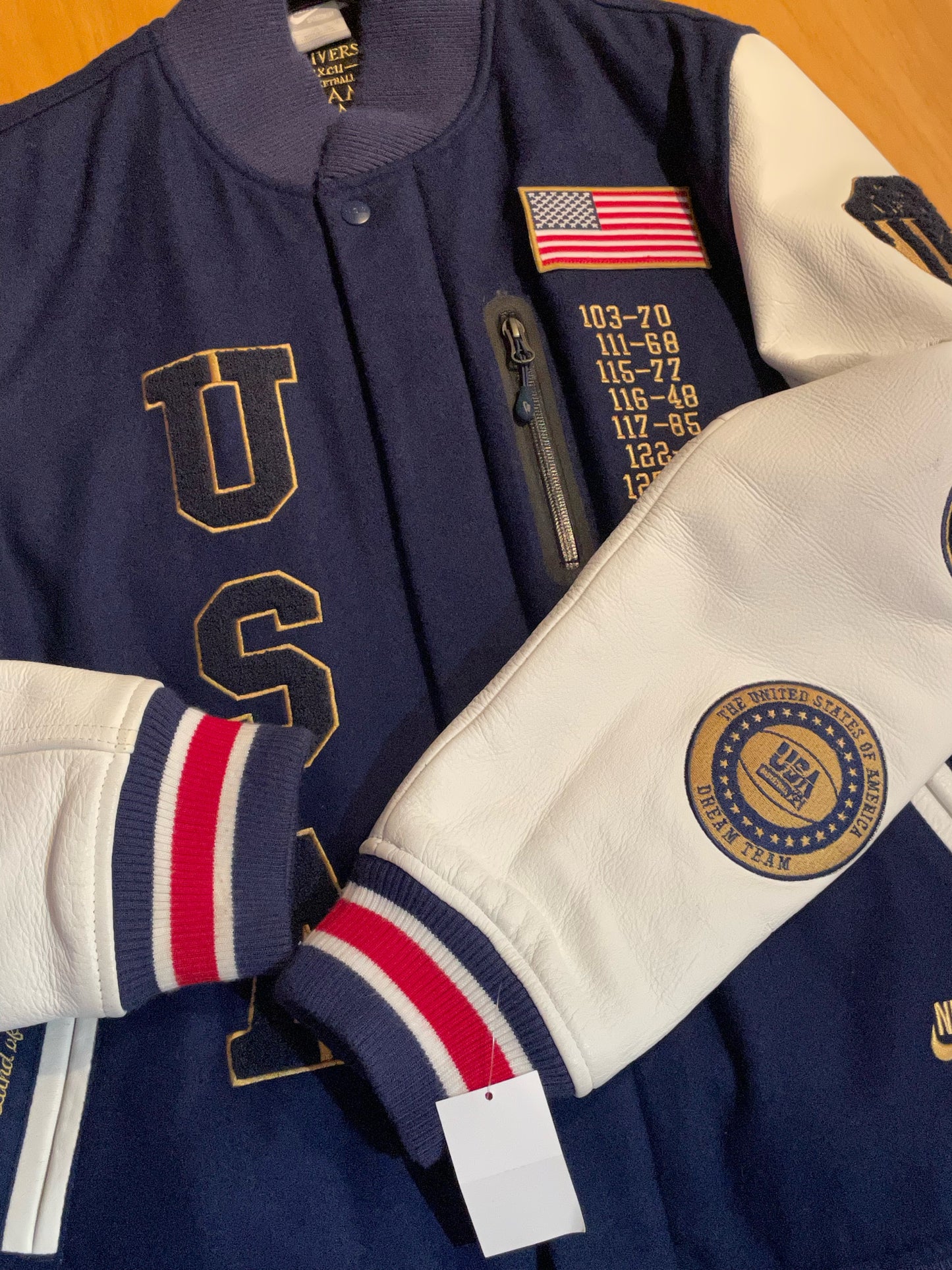 NIKE 1992 OLYMPICS DREAM TEAM USA 20TH ANNIVERSARY 2012 JACKET  SZ: L