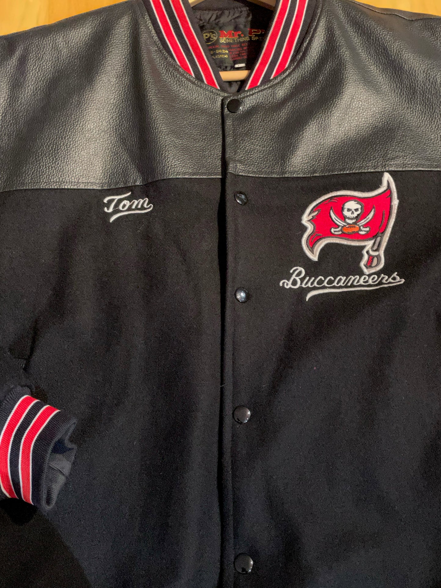 TAMPA BAY BUCCANEERS TOM BRADY MR. P'S VARSITY JACKET  SZ: L