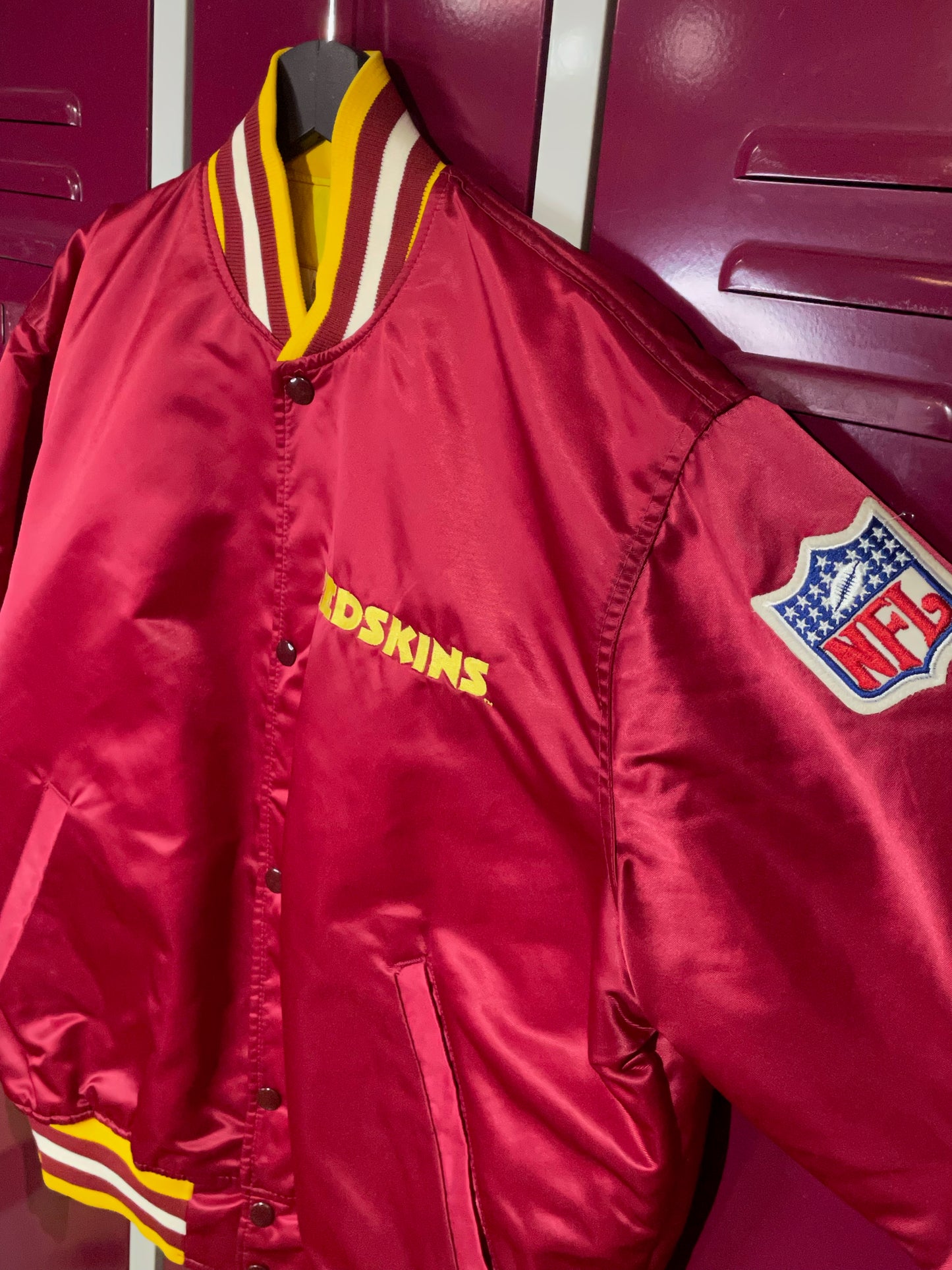 VINTAGE STARTER WASHINGTON REDSKINS NFL SATIN JACKET  SZ: L