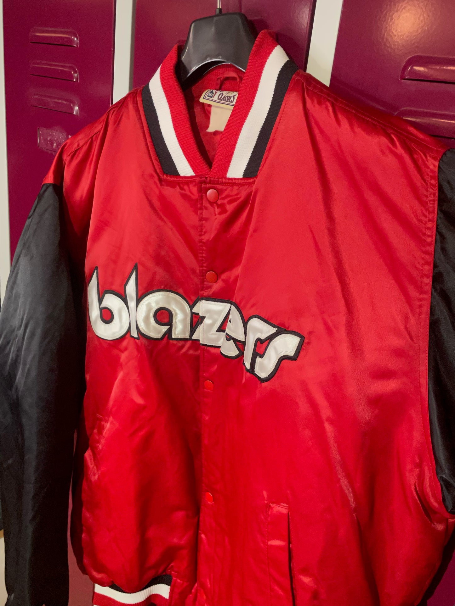 VINTAGE MAJESTIC PORTLAND TRAIL BLAZER NBA SATIN JACKET  SZ: S