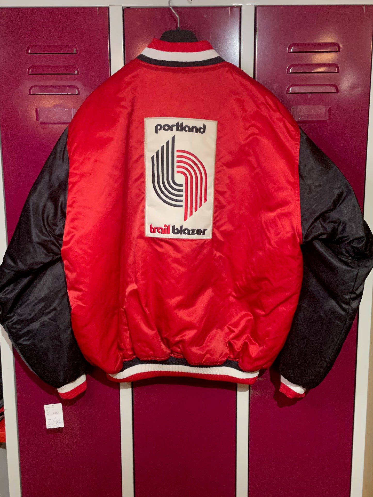 VINTAGE MAJESTIC PORTLAND TRAIL BLAZER NBA SATIN JACKET  SZ: S