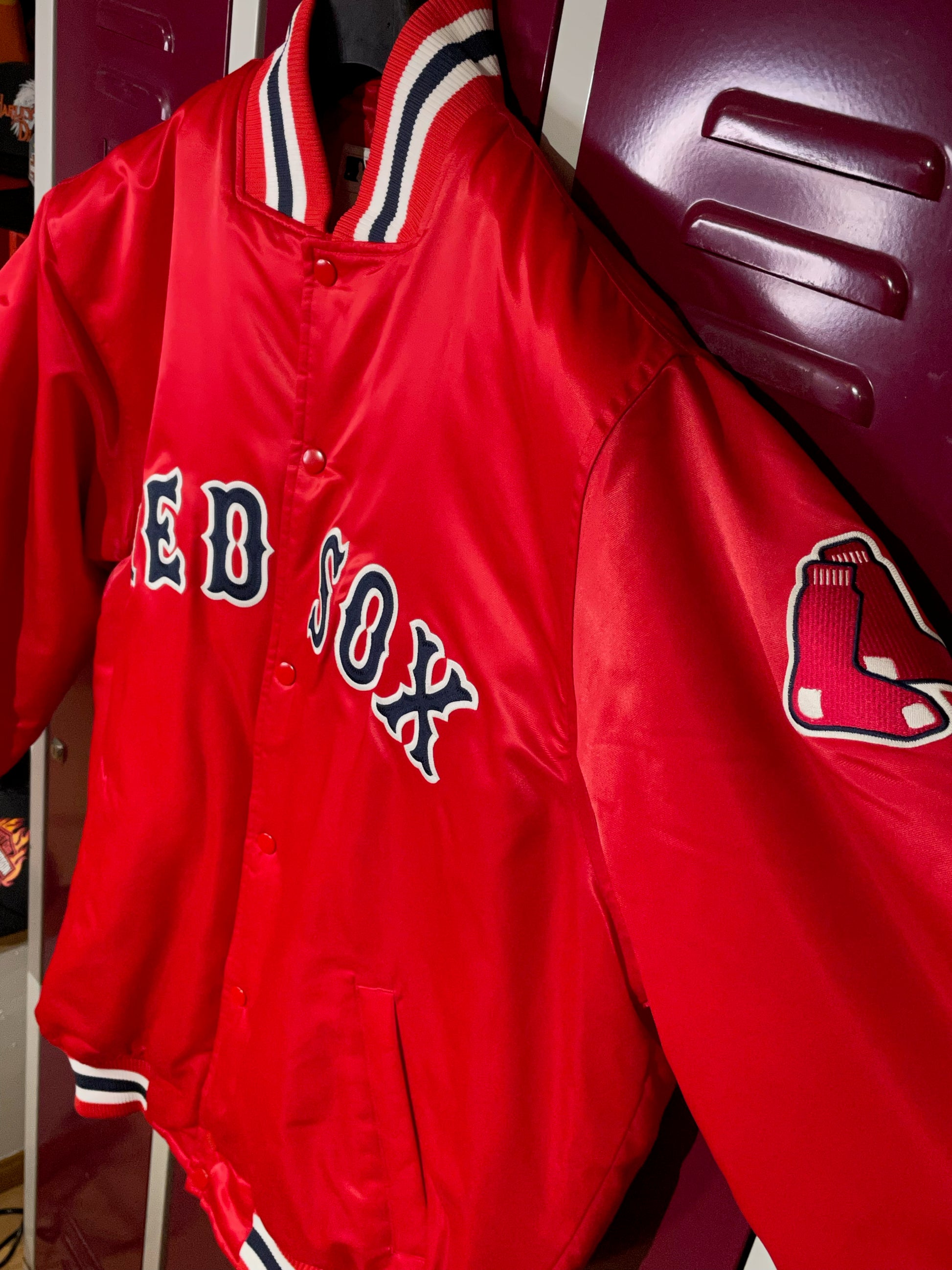 Maker of Jacket MLB Boston Red Sox Vintage Satin Baseball