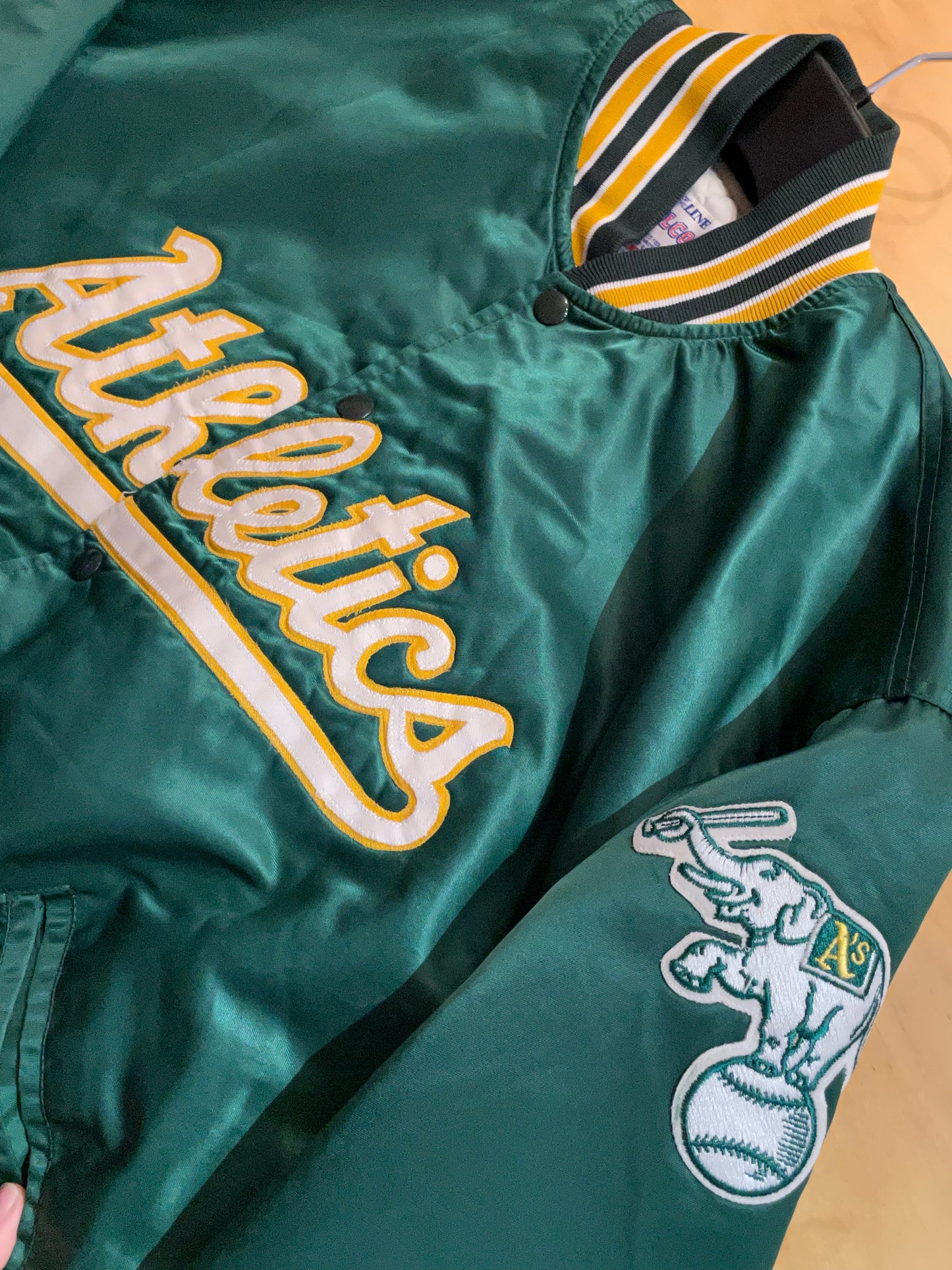 VINTAGE FELCO OAKLAND ATHLETICS MLB SATIN JACKET  SZ: XL