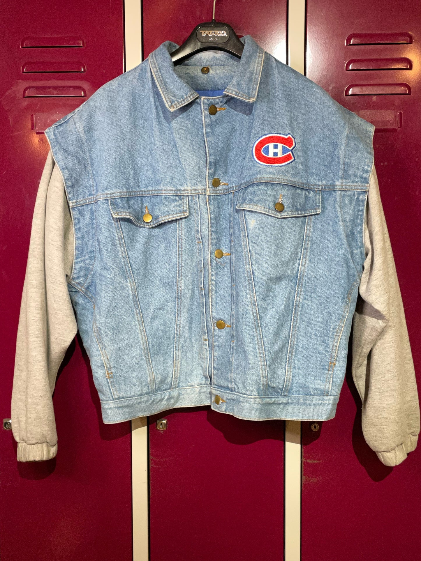 VINTAGE STREET LEGENDS MONTREAL CANADIANS REMOVABLE SLEEVES DENIM JACKET  SZ: M