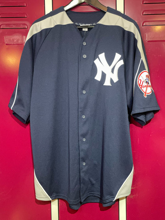 MAJESTIC NEW YORK YANKEES MLB BASEBALL JERSEY  SZ: L